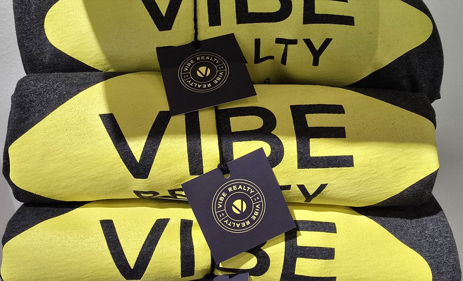 VIBE T-shirt